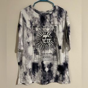 Oversized Sun Tie Dye Tee